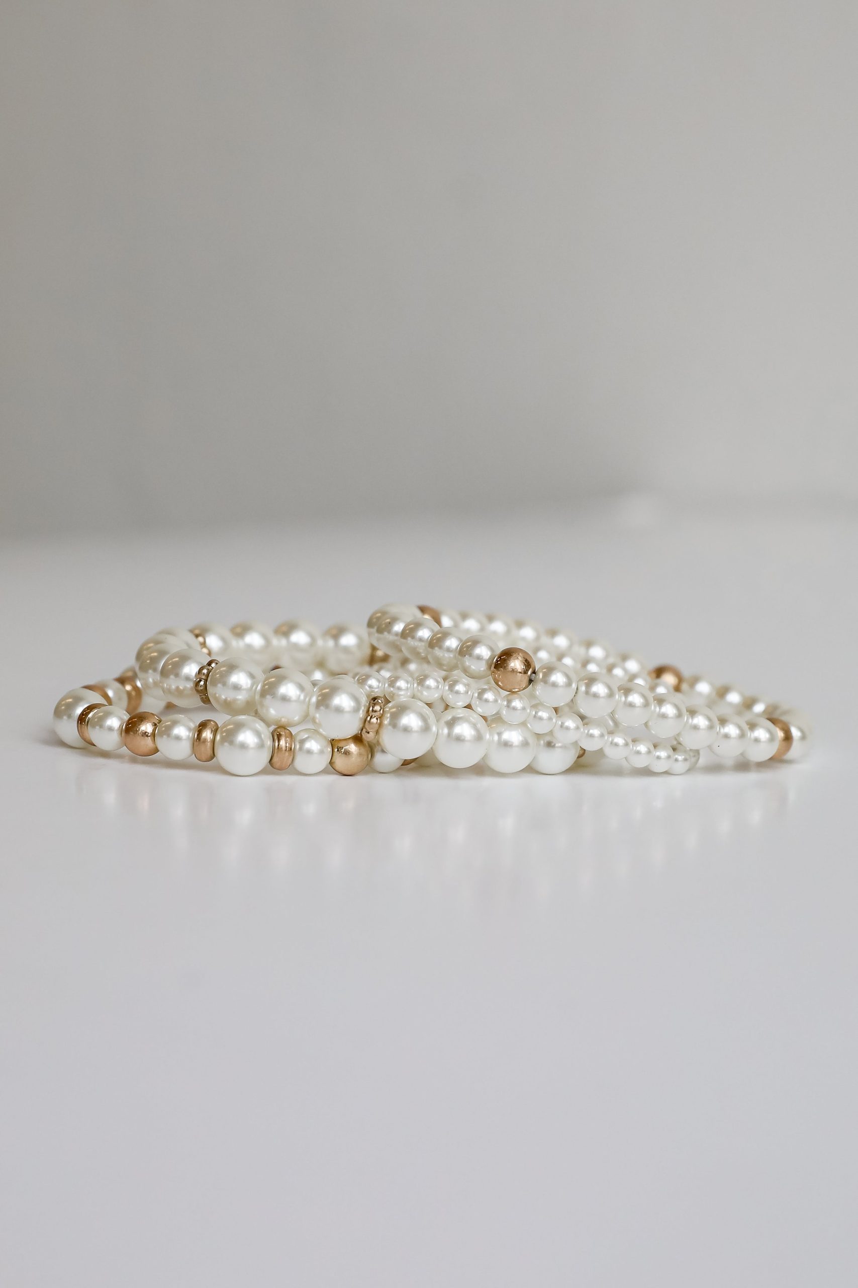 shopdressup_gold_pearl_bracelet_set-2.jpg
